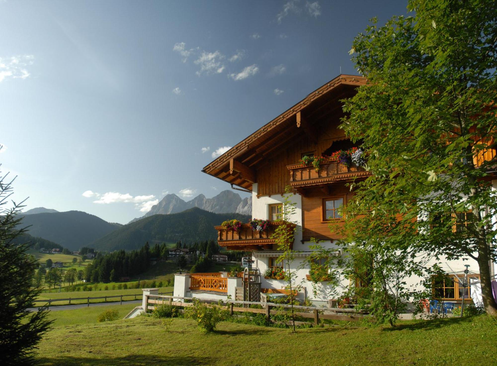 Landhaus Kirchgasser Ramsau am Dachstein Luaran gambar