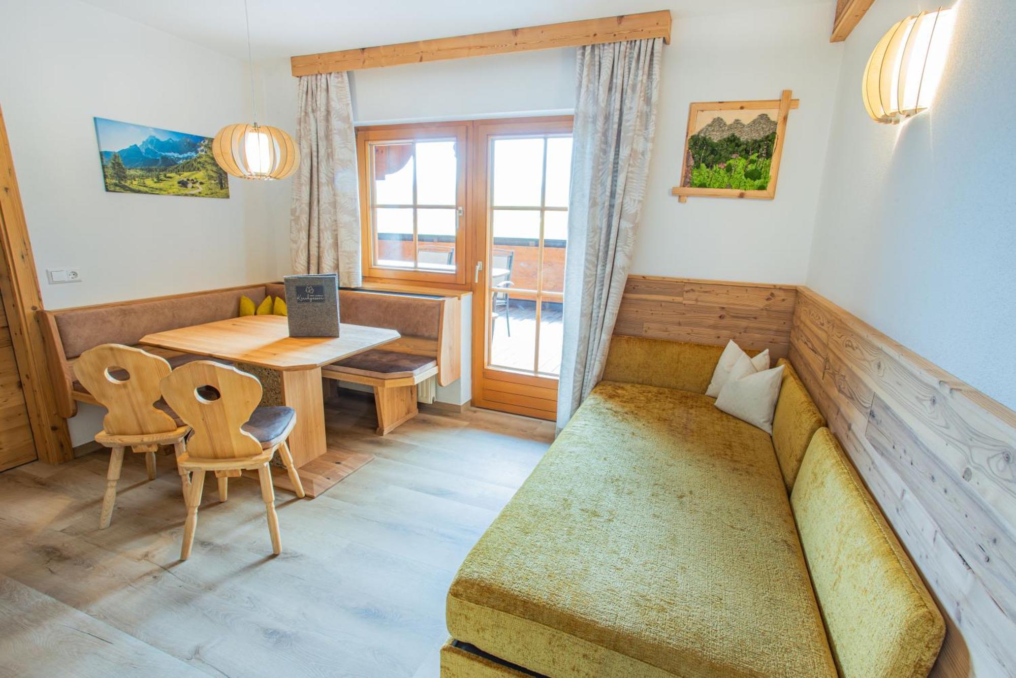 Landhaus Kirchgasser Ramsau am Dachstein Luaran gambar