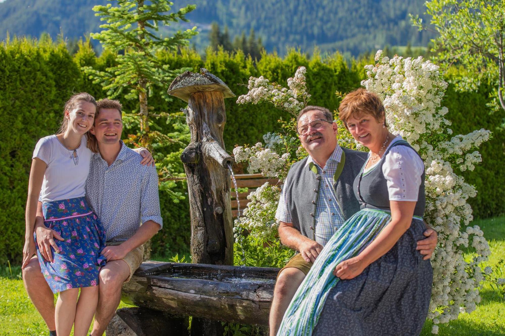 Landhaus Kirchgasser Ramsau am Dachstein Luaran gambar
